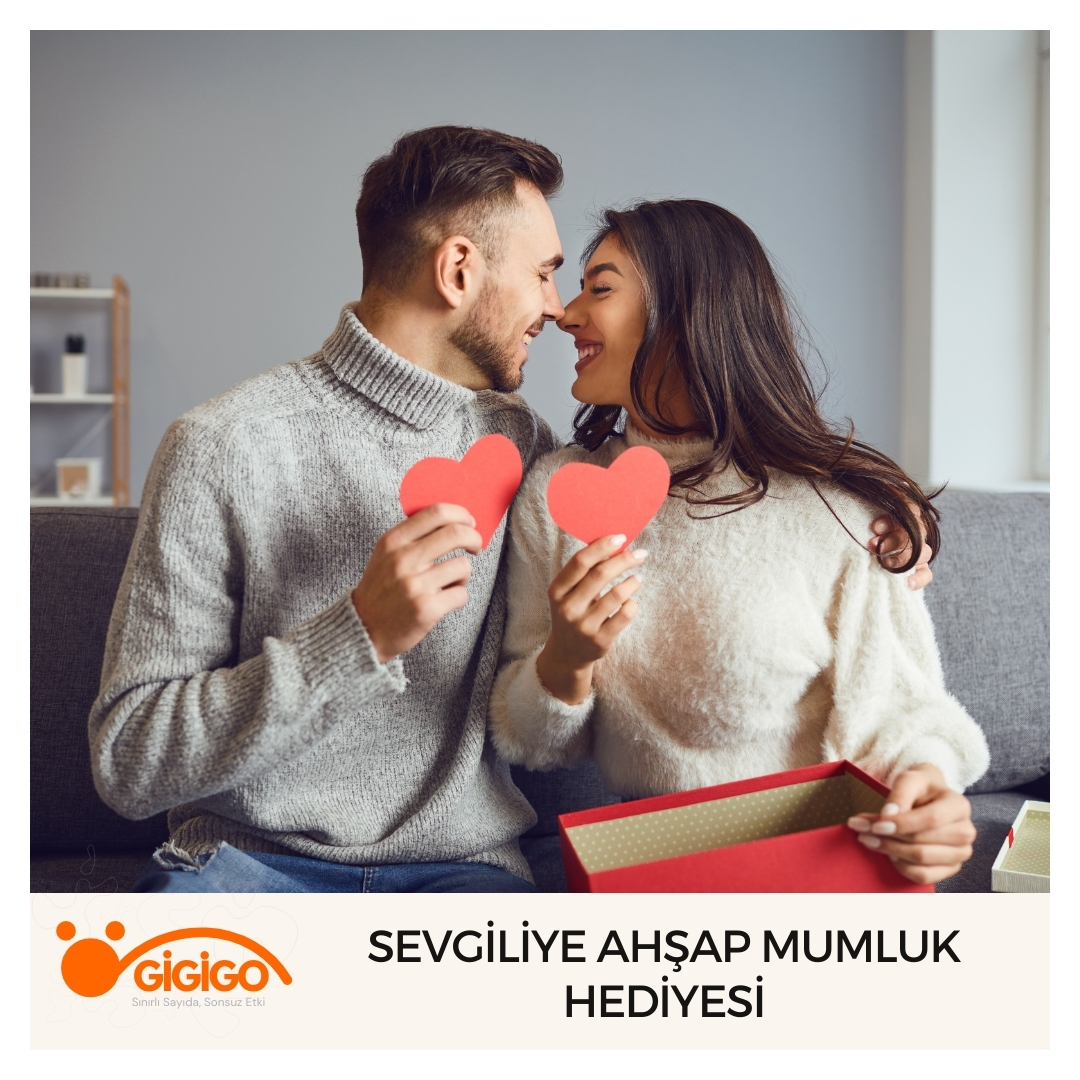 Sevgiliye Ahşap Mumluk Hediyesi