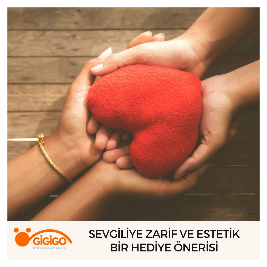 Sevgiliye Zarif Ve Estetik Bir Hediye Önerisi