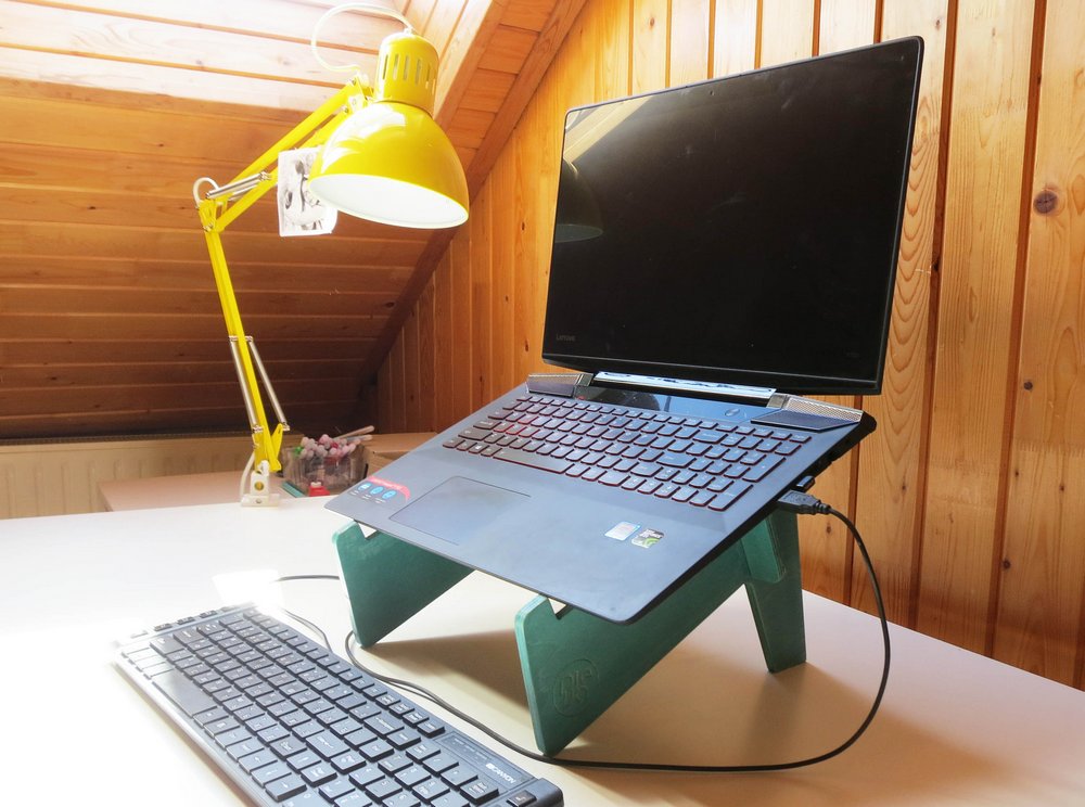 Kişiye Özel - Ahşap Laptop Sehpası Piave Modeli